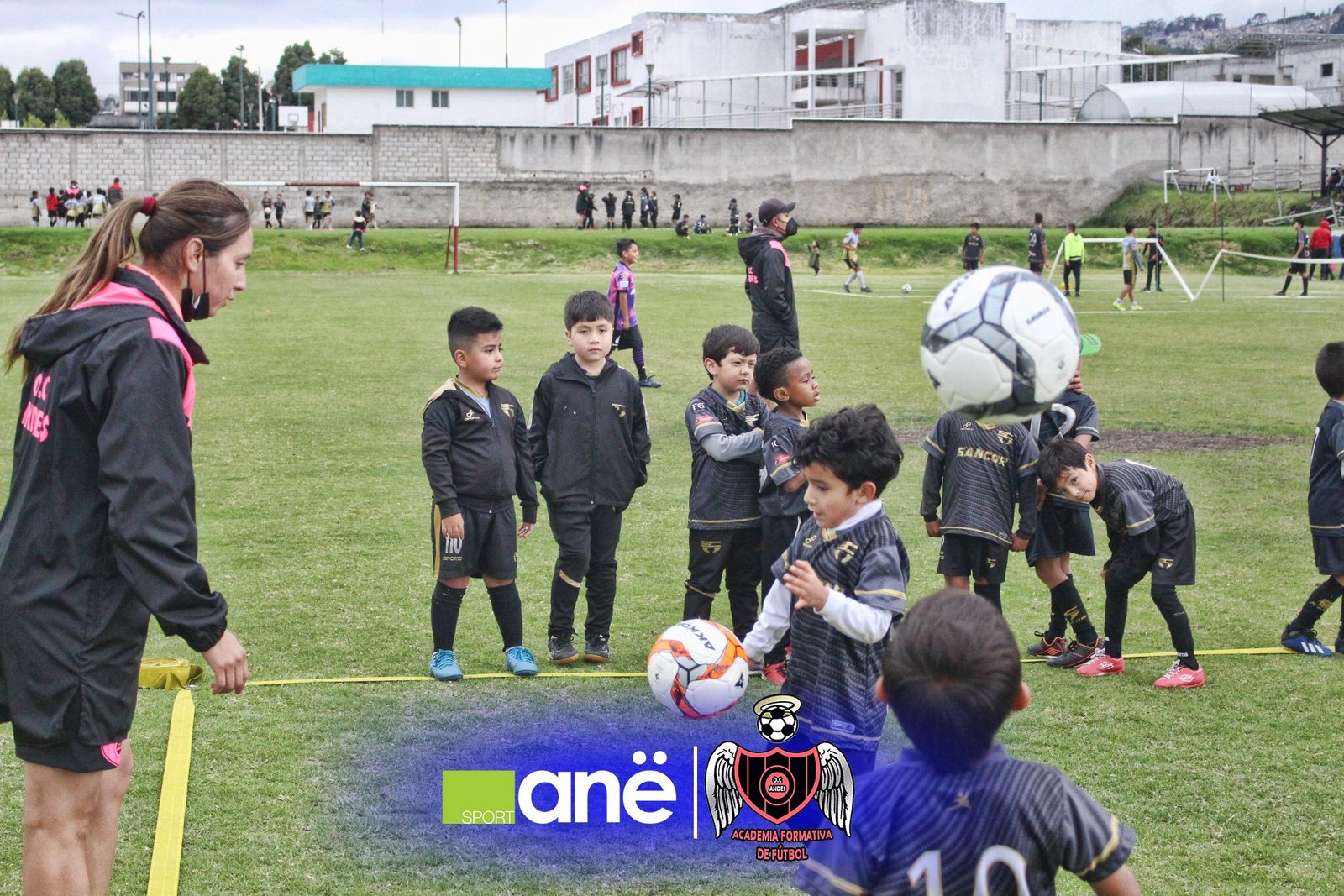 247469264_877178376275230_6782100540336049394_n