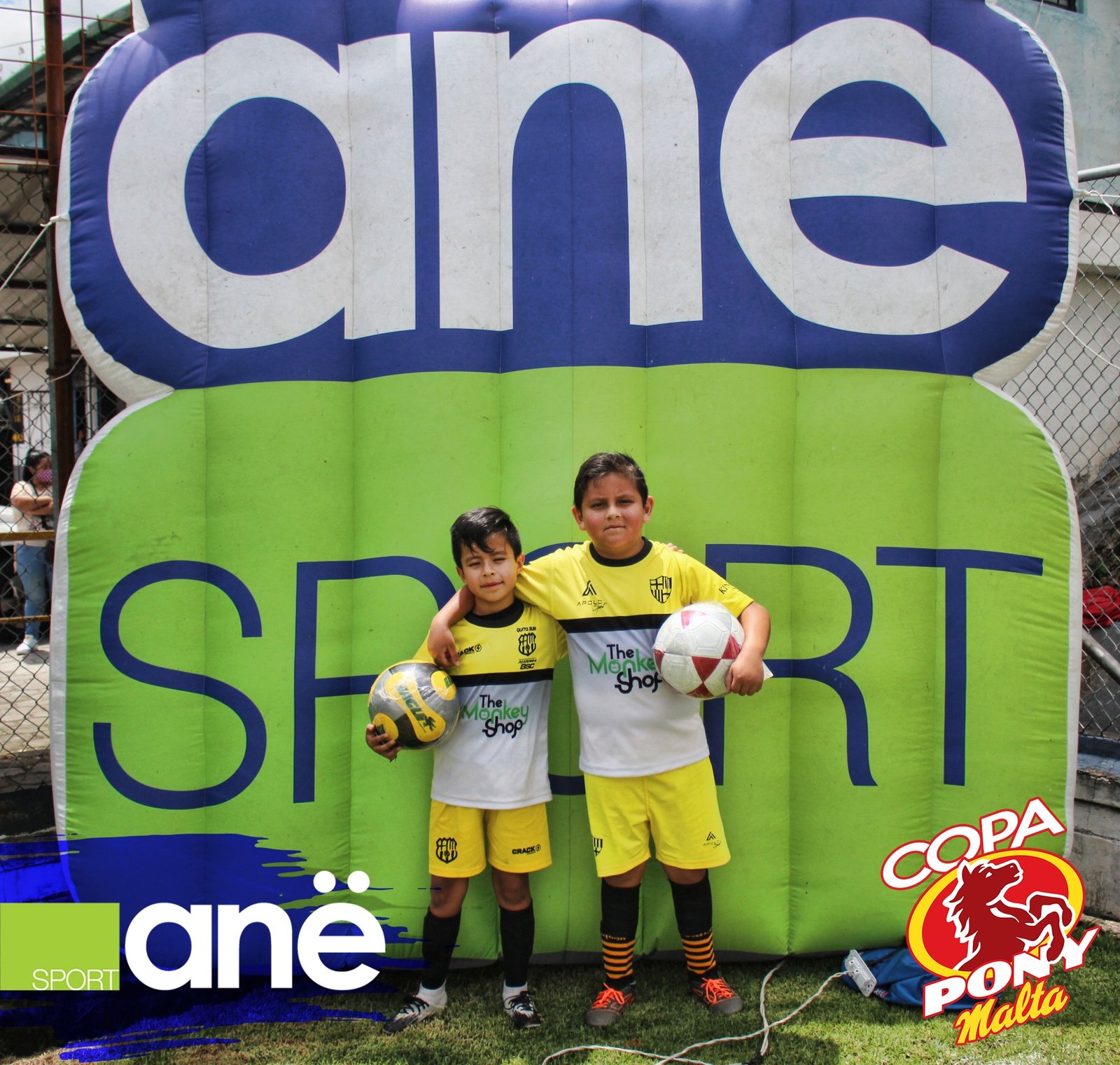 255445769_888541735138894_553823107925765086_n